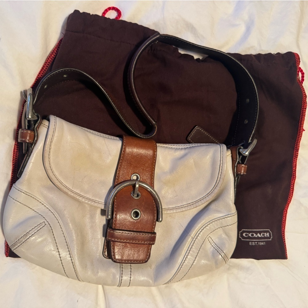 Vintage Y2K Coach SoHo White and Brown Leather Shoulder Bag
